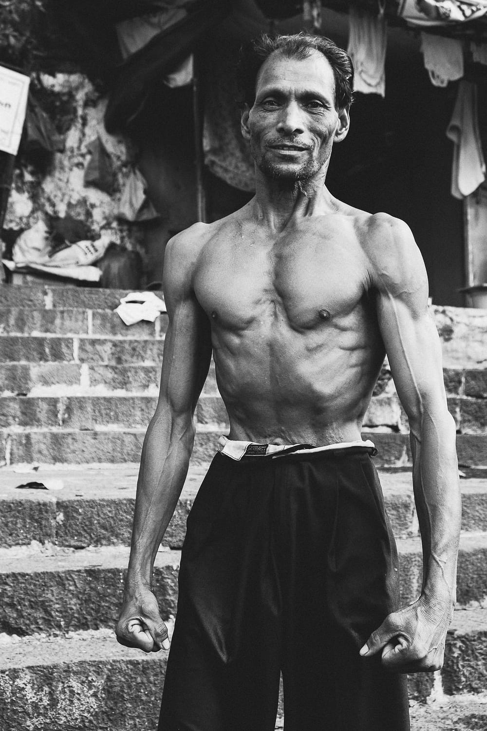 India Mumbai 2015 06 Muscle Man