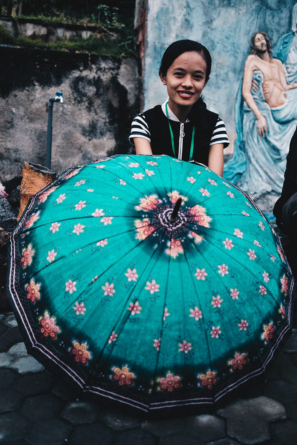 Indonesia Sikka 2018 19 Umbrella of Flowers 1