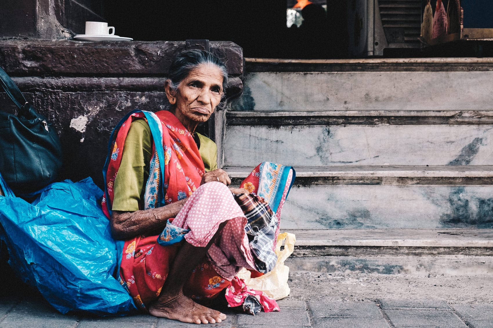 India Mumbai 2015 01 Homeless Lady